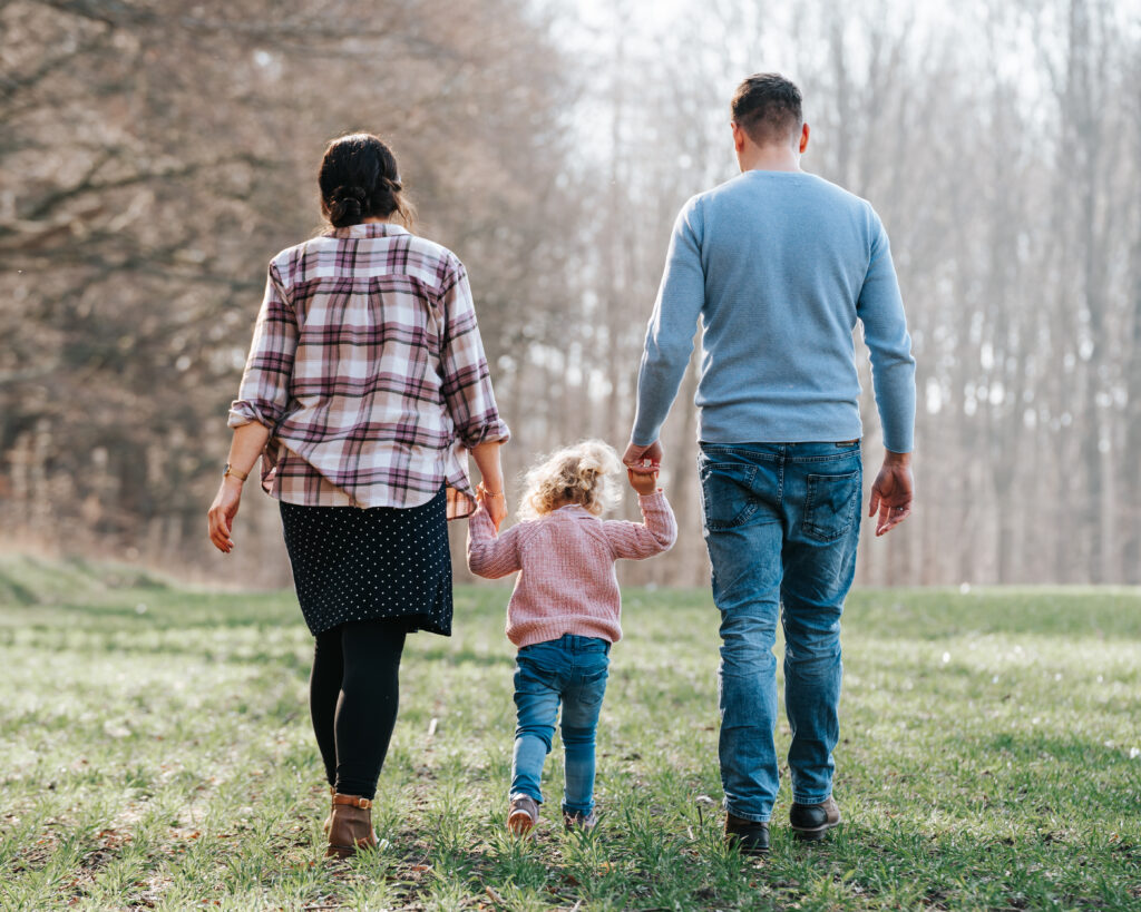 Familienfotoshooting im Grünen